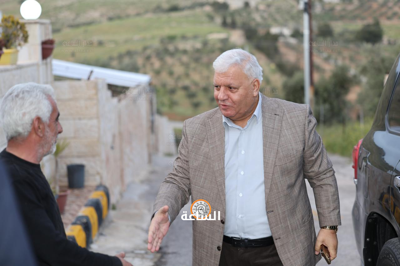 Madar Al-Saa Images 0.4873601724873692