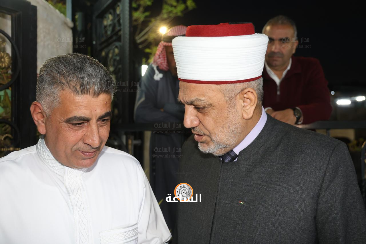 Madar Al-Saa Images 0.4684425189984923