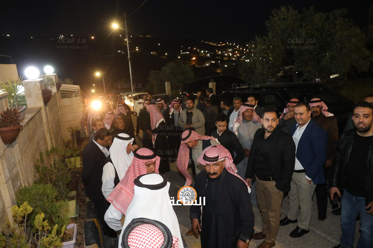 Madar Al-Saa Images 0.3823004899707466