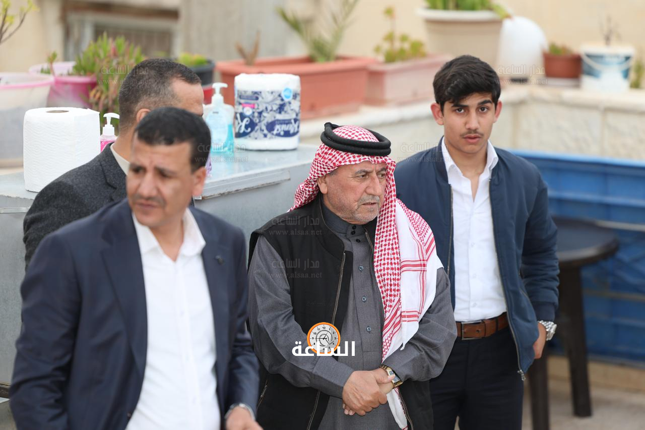 Madar Al-Saa Images 0.8704519993038236