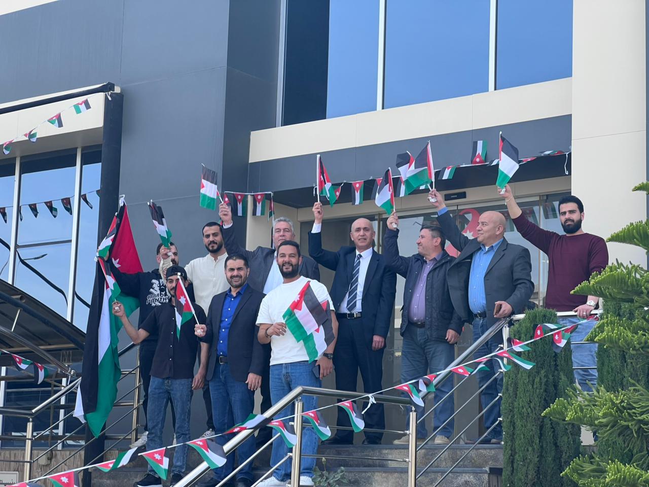 Madar Al-Saa Images 0.11528744686127668