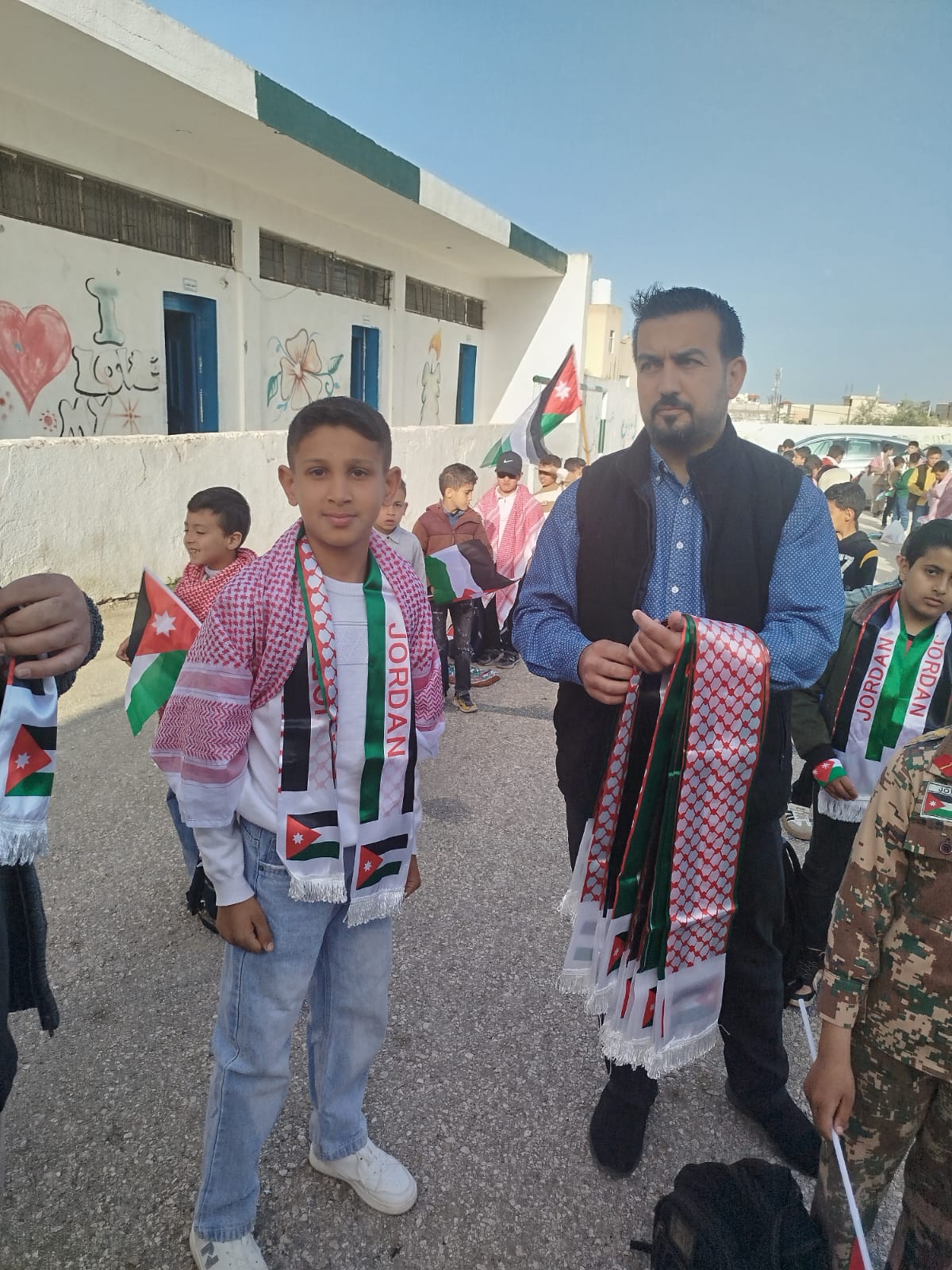 Madar Al-Saa Images 0.6689100124799224