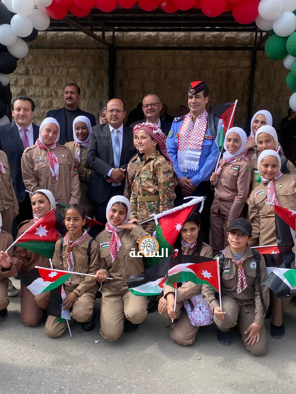 Madar Al-Saa Images 0.7207649438205174