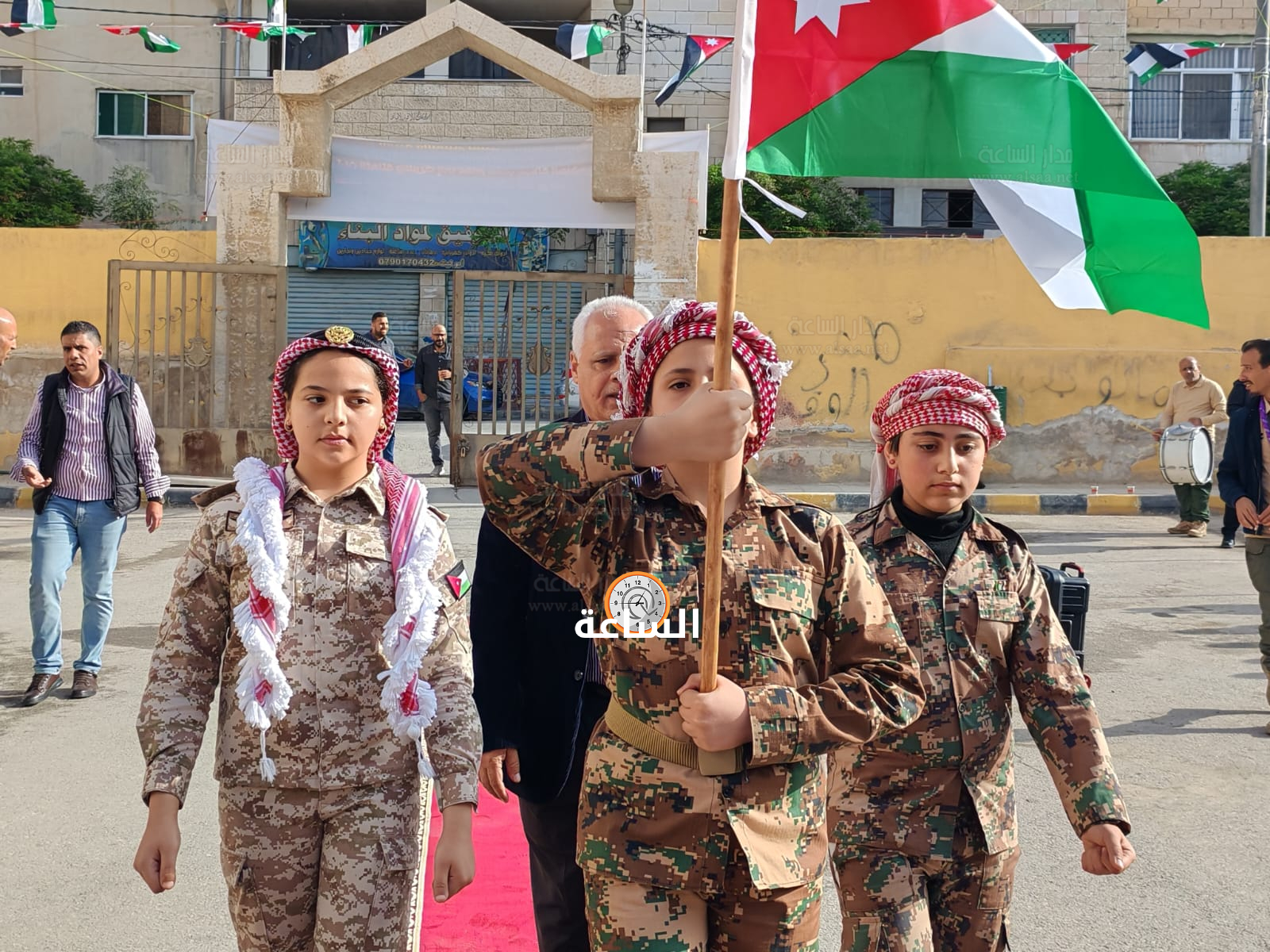 Madar Al-Saa Images 0.5778902680988088