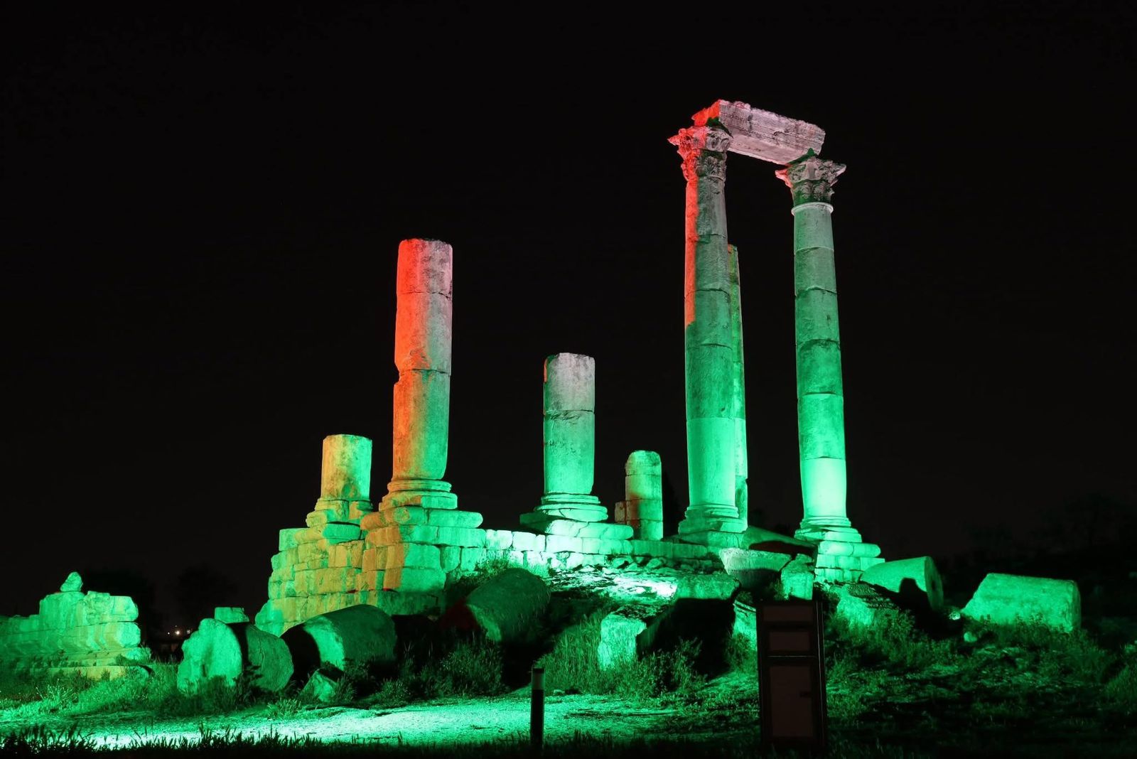 Madar Al-Saa Images 0.6830436914674738