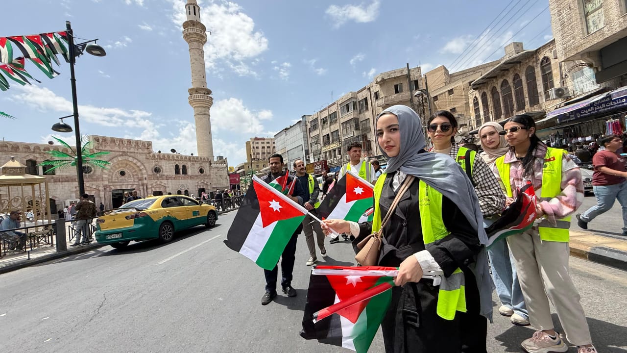 Madar Al-Saa Images 0.7821446910114009