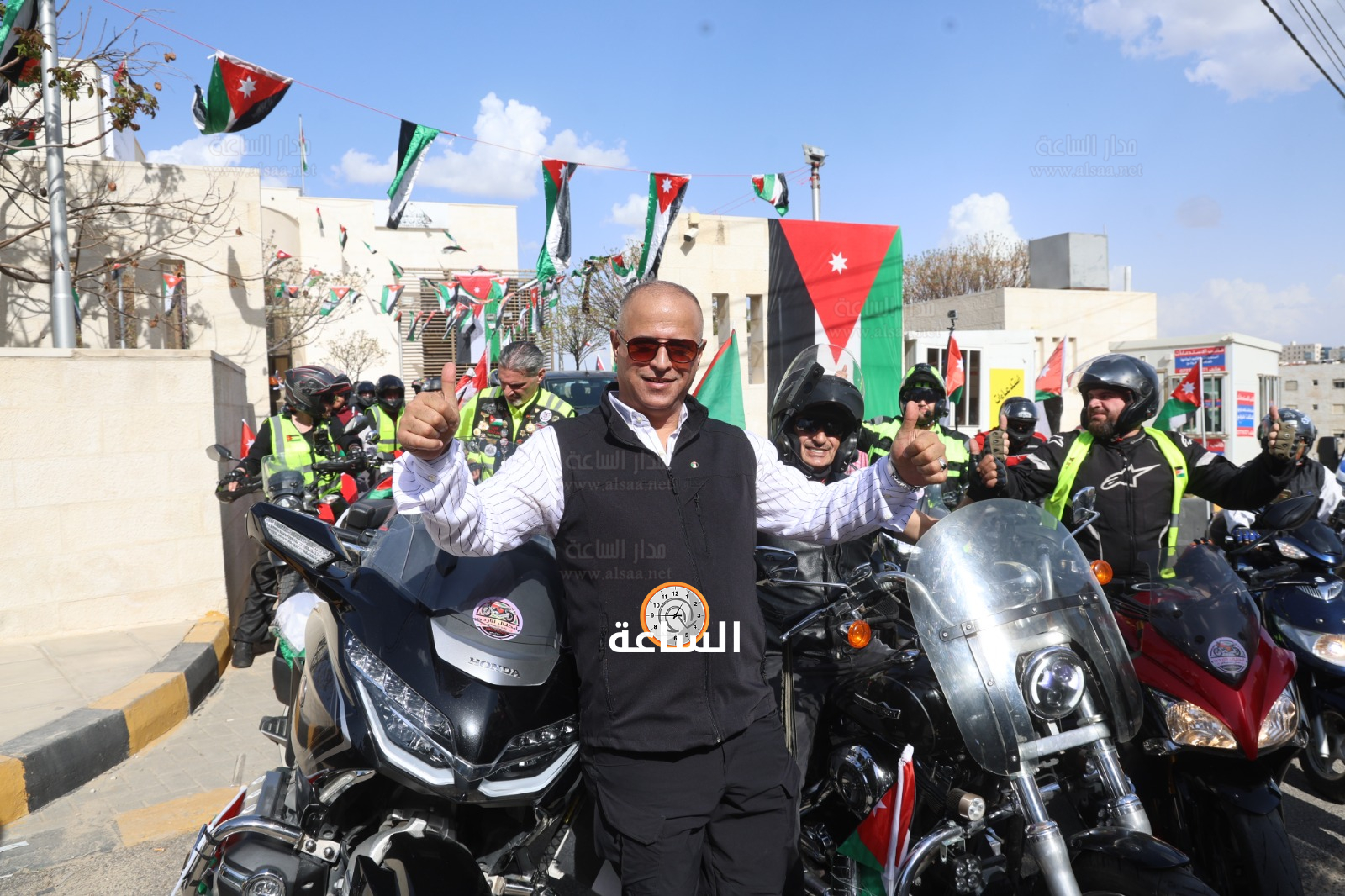 Madar Al-Saa Images 0.9461813278489996