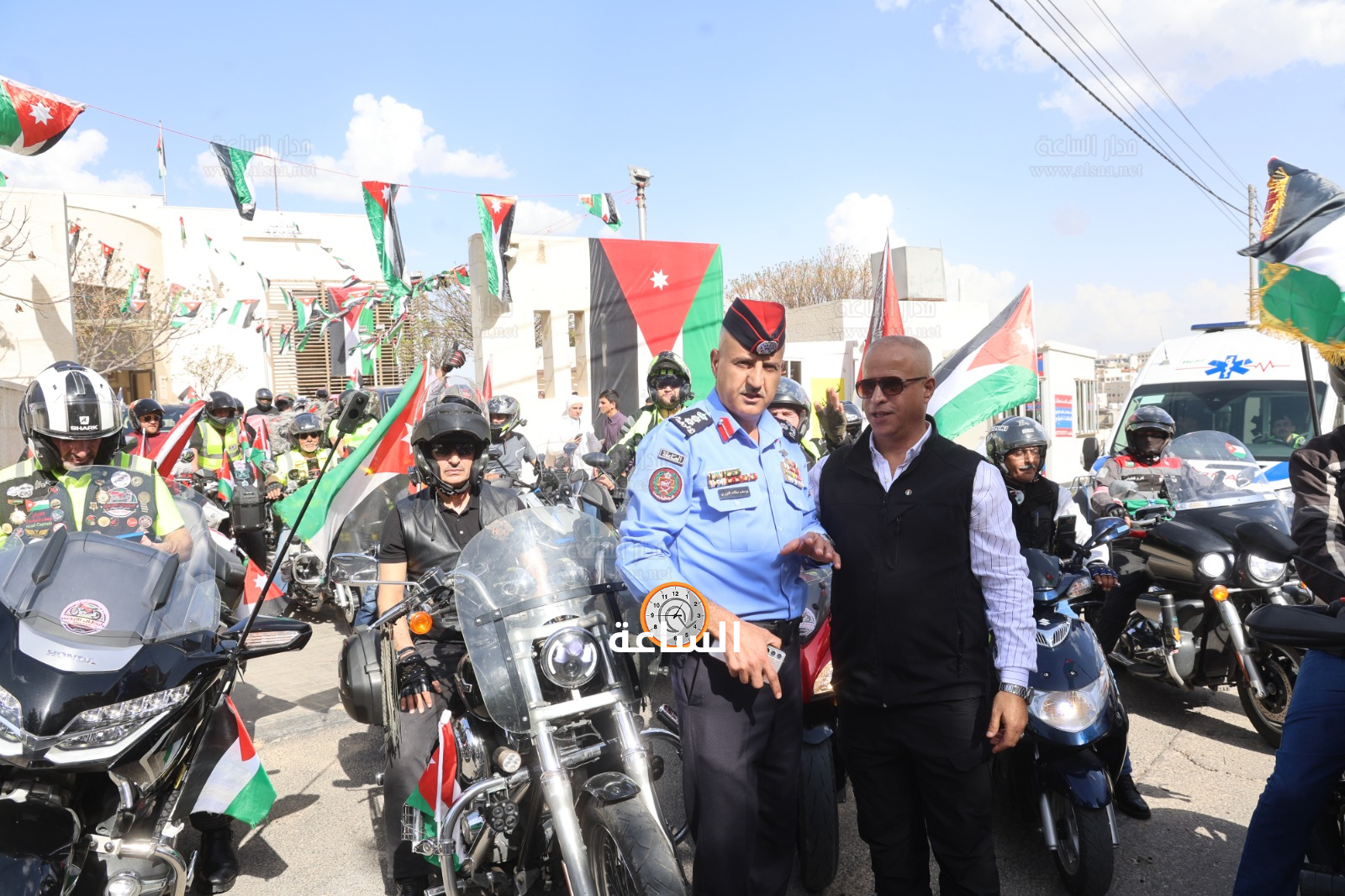 Madar Al-Saa Images 0.11150546020061225