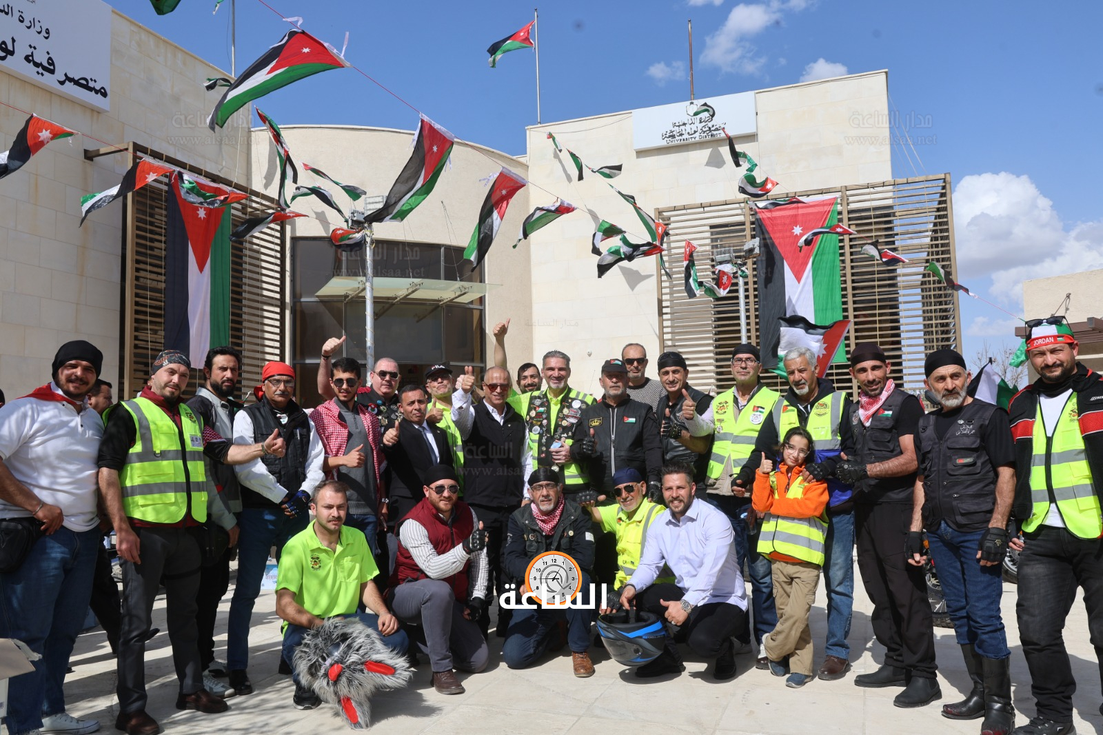 Madar Al-Saa Images 0.7412986195252088