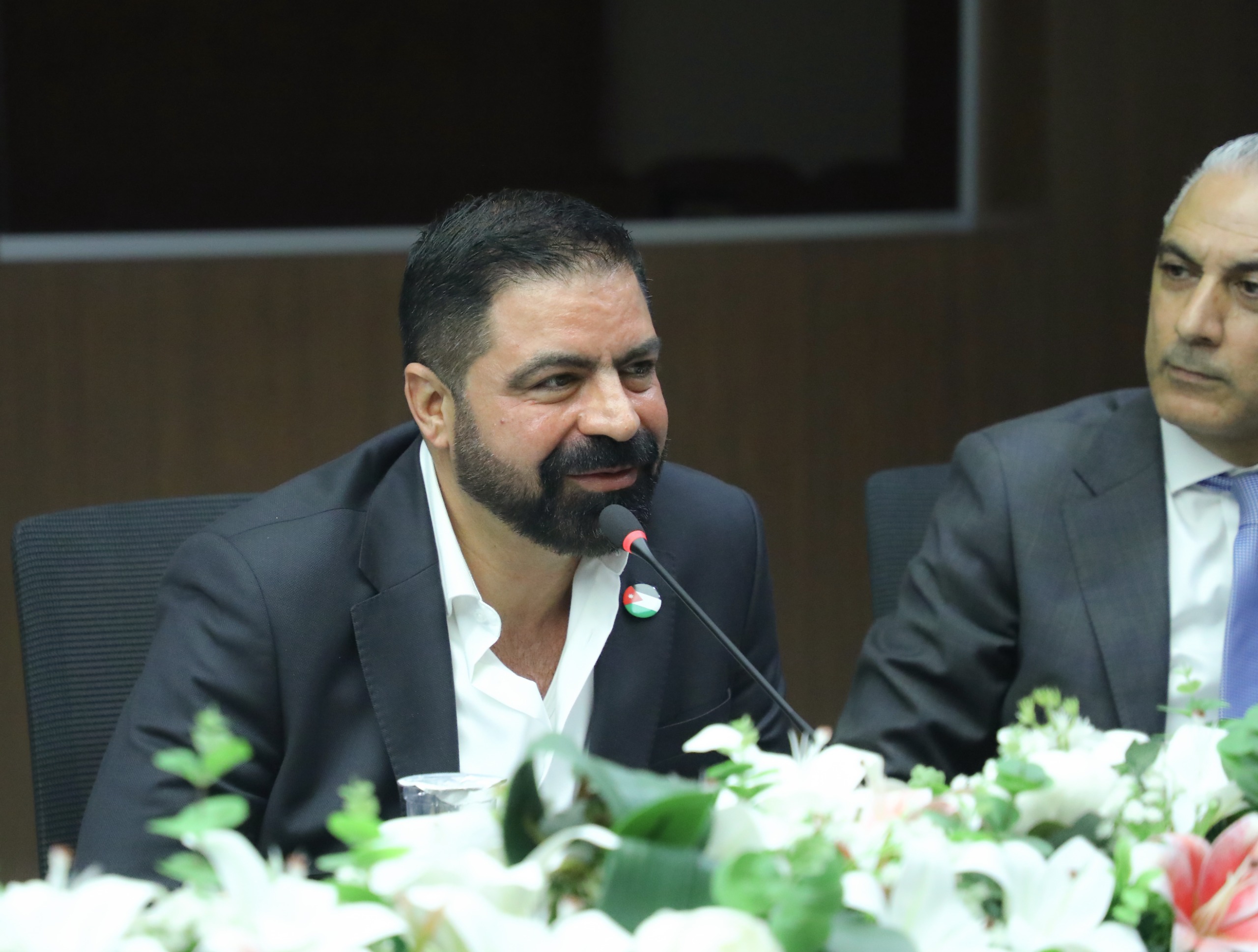 Madar Al-Saa Images 0.6738468087353214