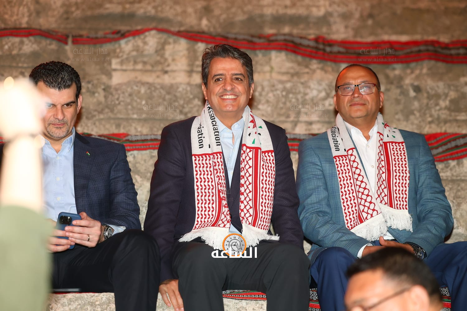 Madar Al-Saa Images 0.6377848213874624