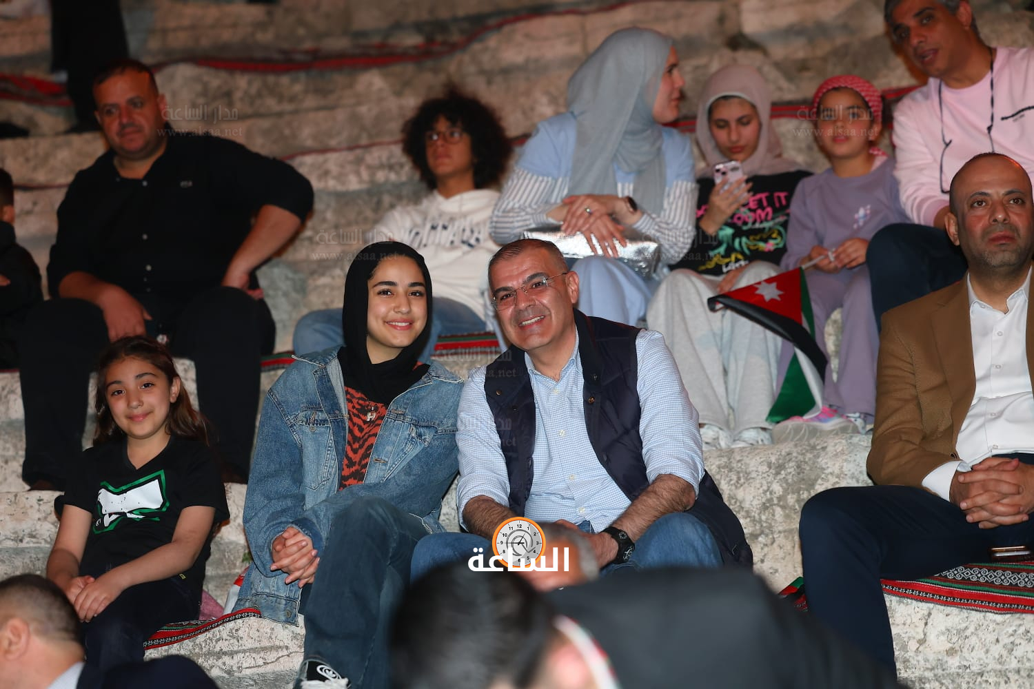 Madar Al-Saa Images 0.9969973969420015