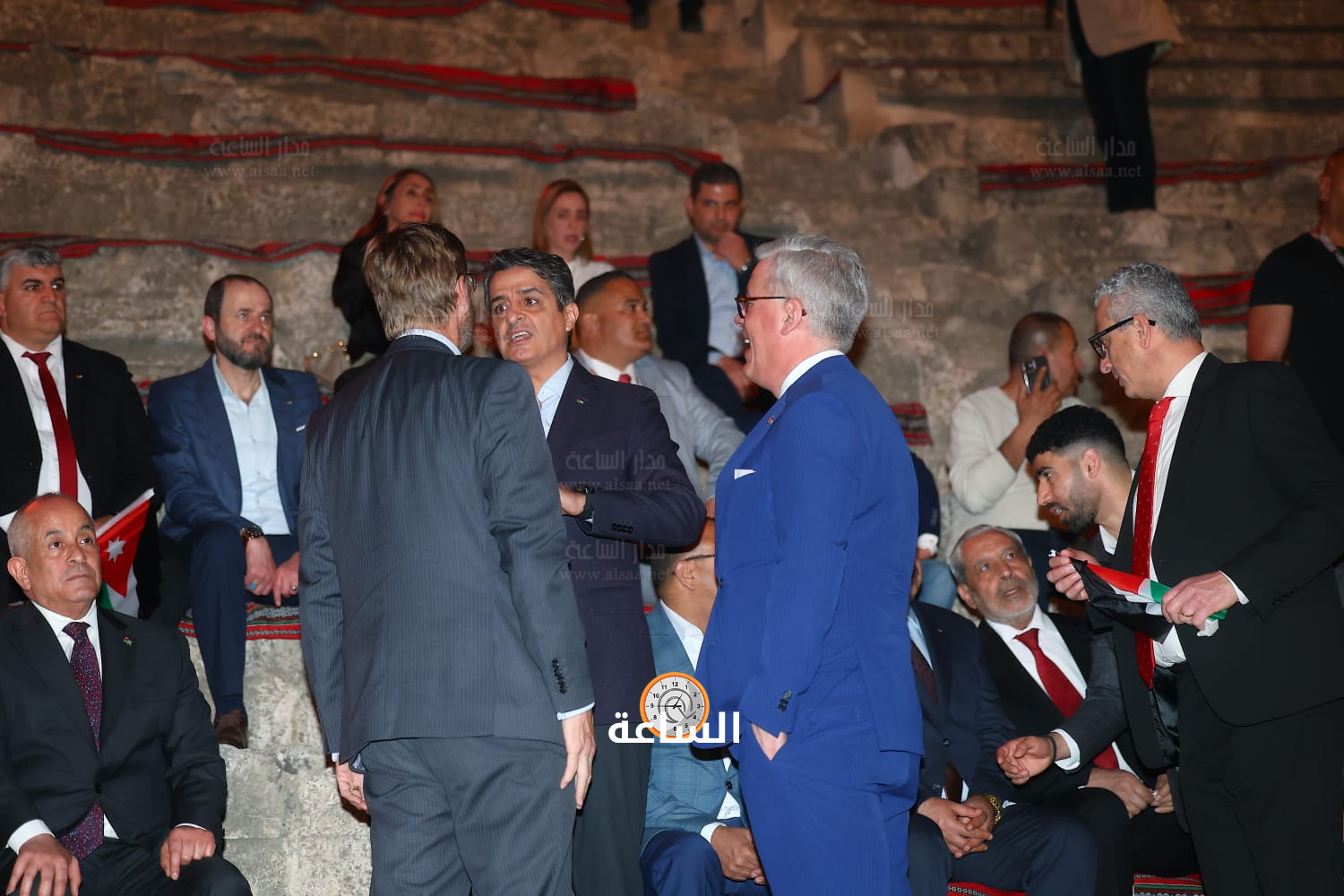 Madar Al-Saa Images 0.5512538503399925