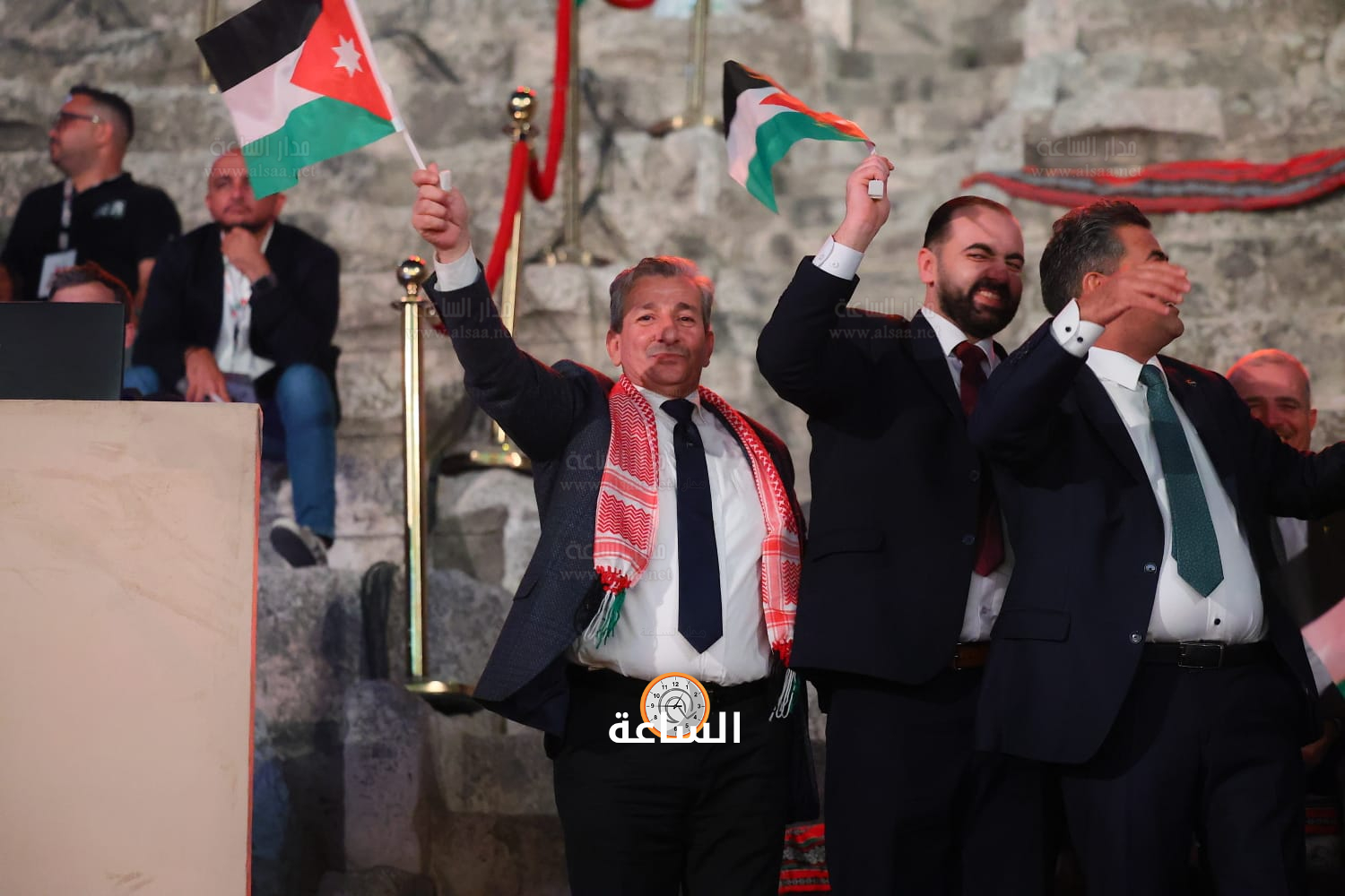 Madar Al-Saa Images 0.3061098003639492