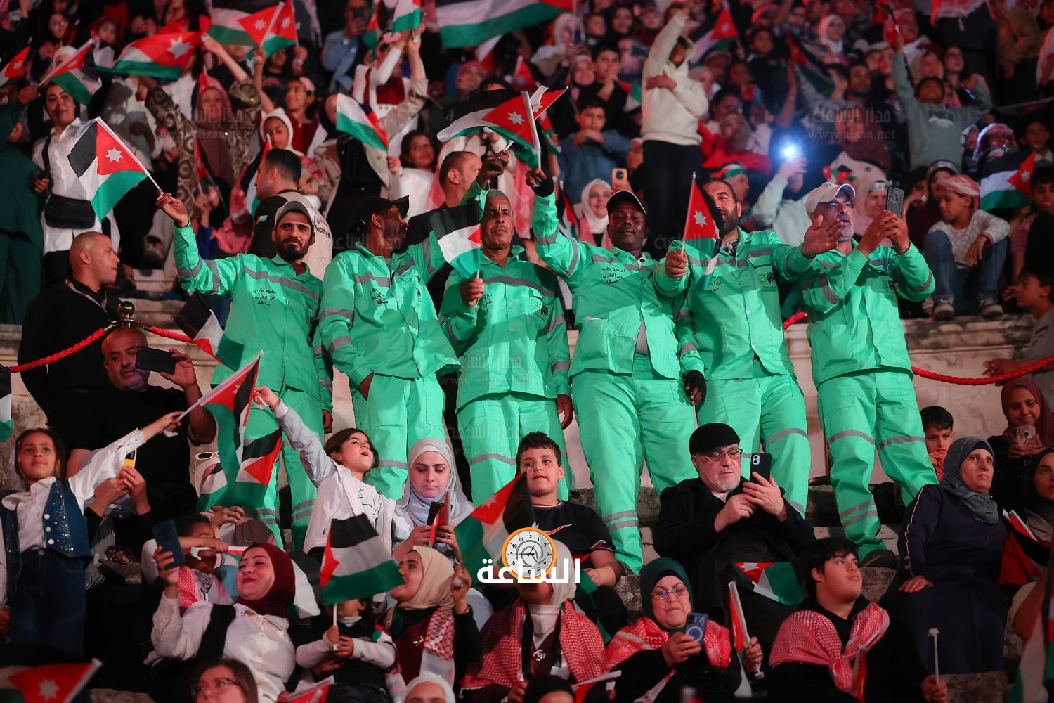 Madar Al-Saa Images 0.4576513787060442