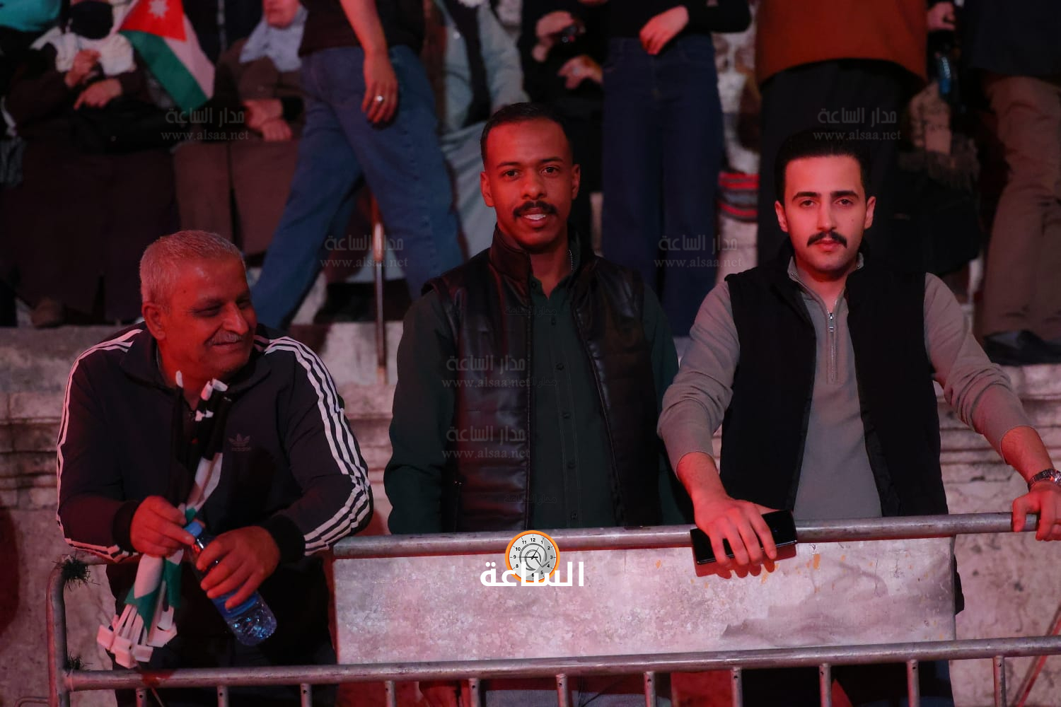 Madar Al-Saa Images 0.41939554799879675