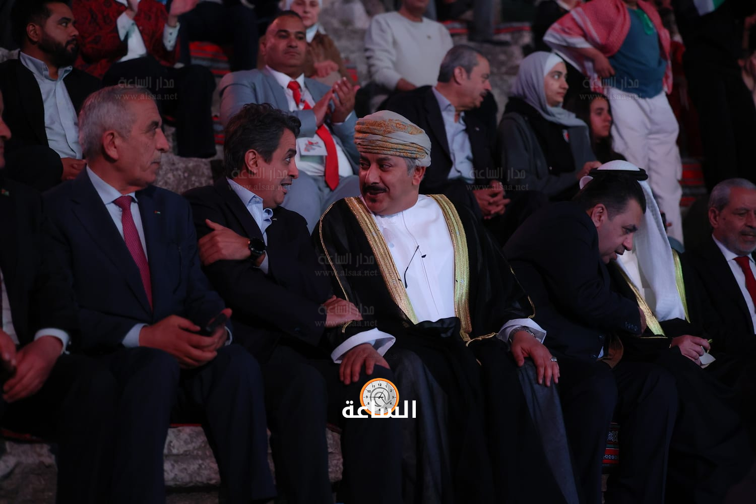 Madar Al-Saa Images 0.01926514856264827