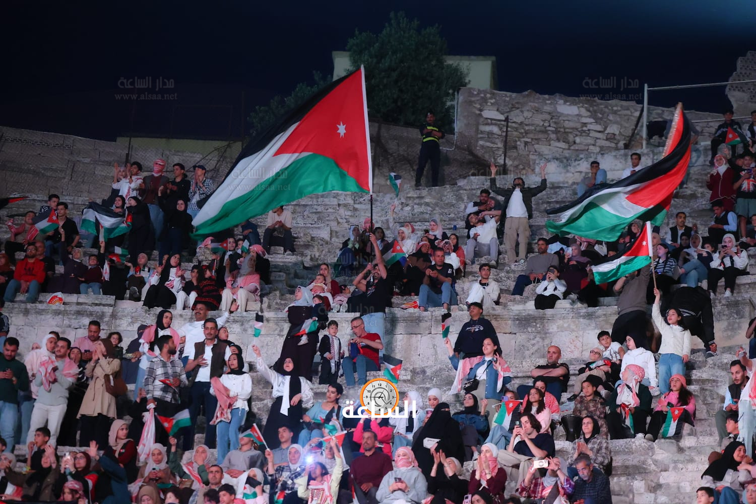 Madar Al-Saa Images 0.16535464295860303