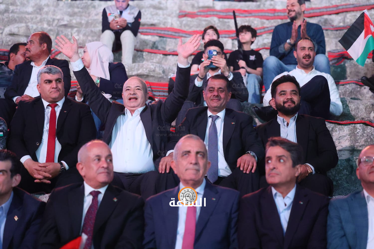 Madar Al-Saa Images 0.07605843593510331