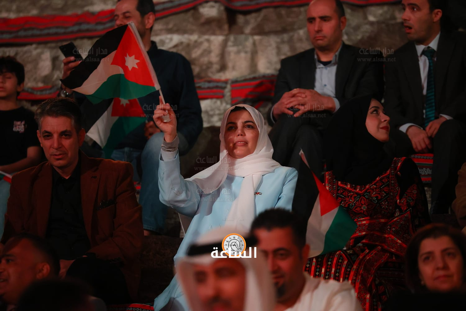 Madar Al-Saa Images 0.8856485986343242