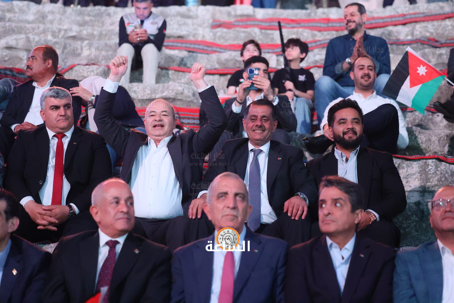 Madar Al-Saa Images 0.029289112156263286