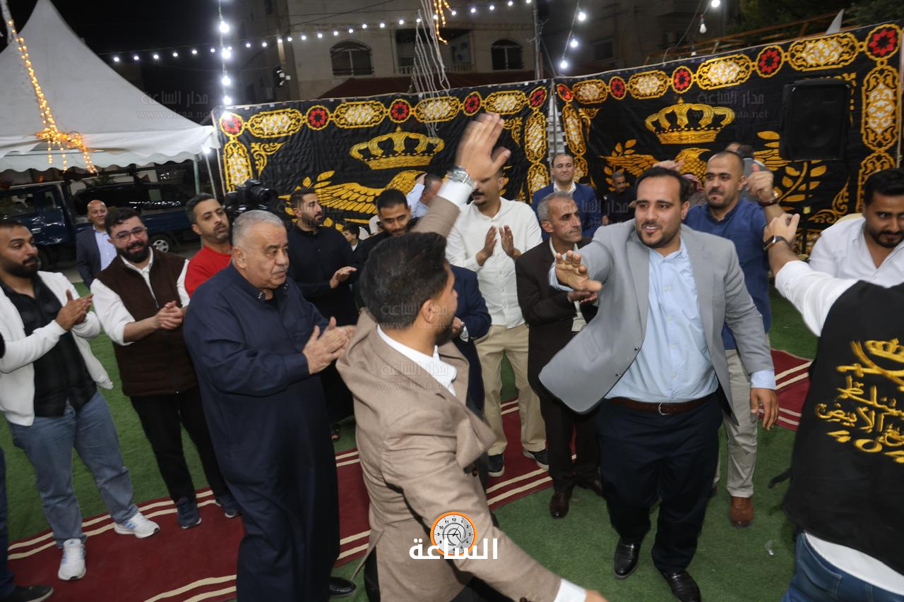 Madar Al-Saa Images 0.4497917157748962