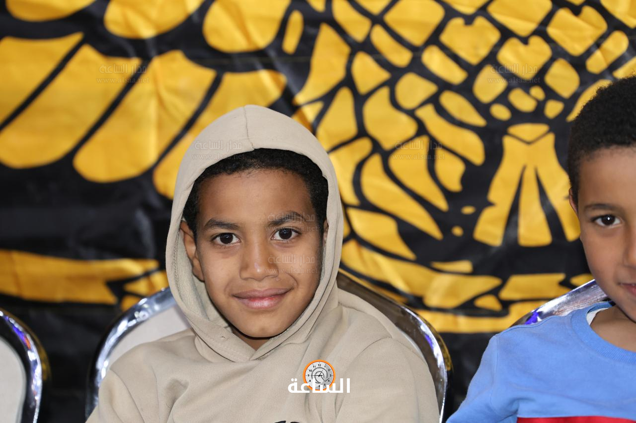 Madar Al-Saa Images 0.7393167084909524