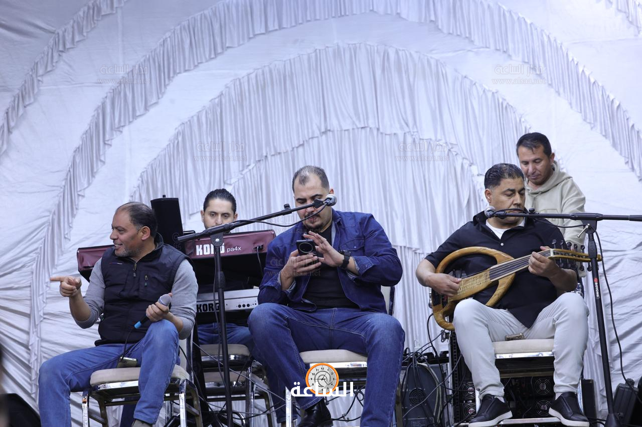 Madar Al-Saa Images 0.12146820605119124