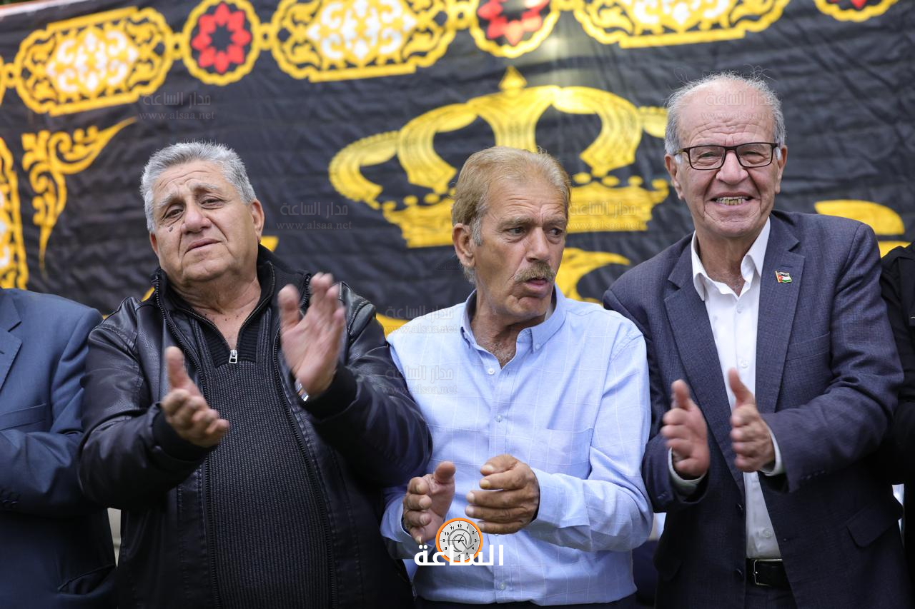 Madar Al-Saa Images 0.2481893096789769