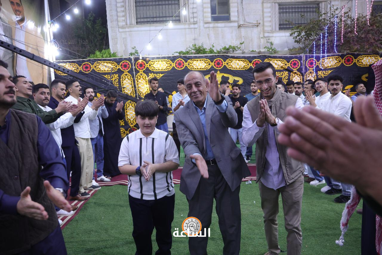 Madar Al-Saa Images 0.8996015083121354