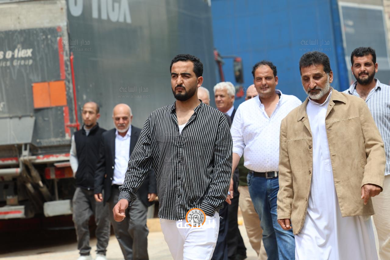 Madar Al-Saa Images 0.9896878071551807