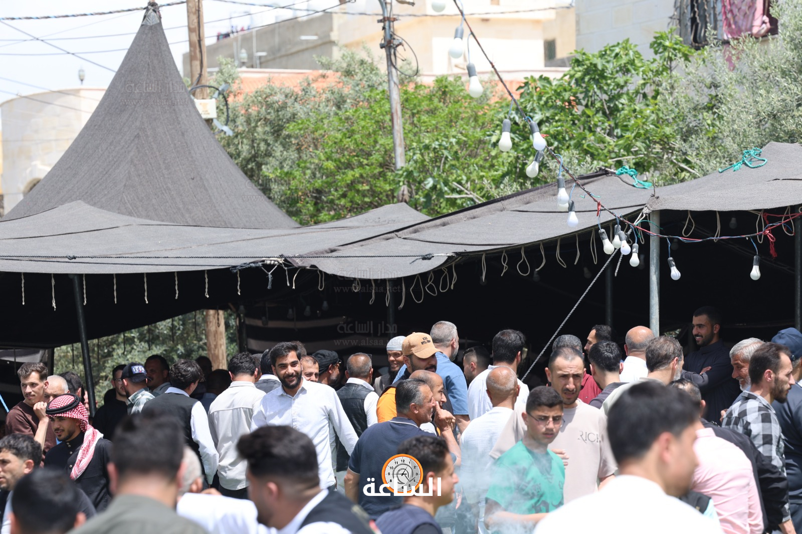 Madar Al-Saa Images 0.24351843416242613