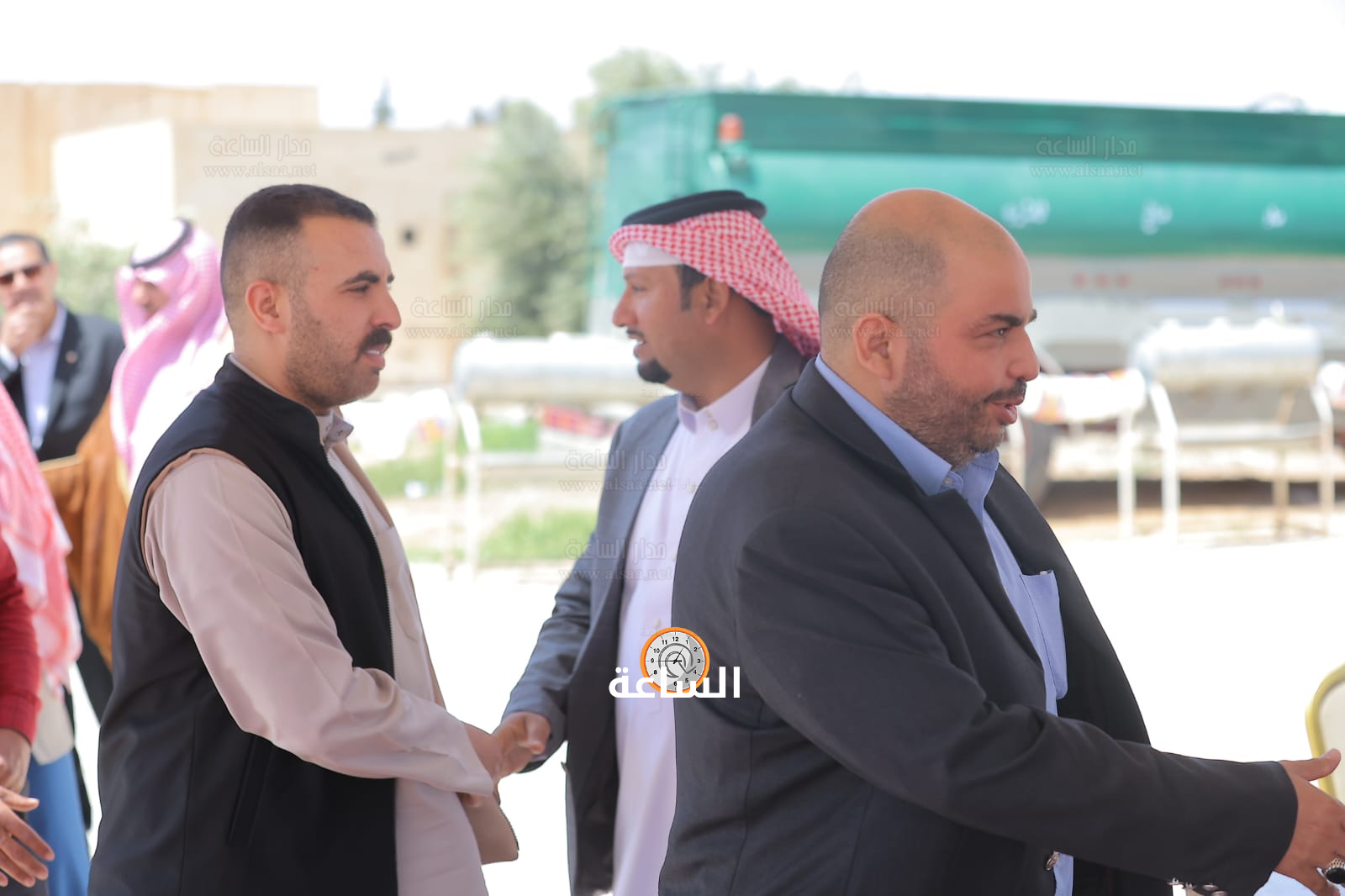 Madar Al-Saa Images 0.42869669659942955