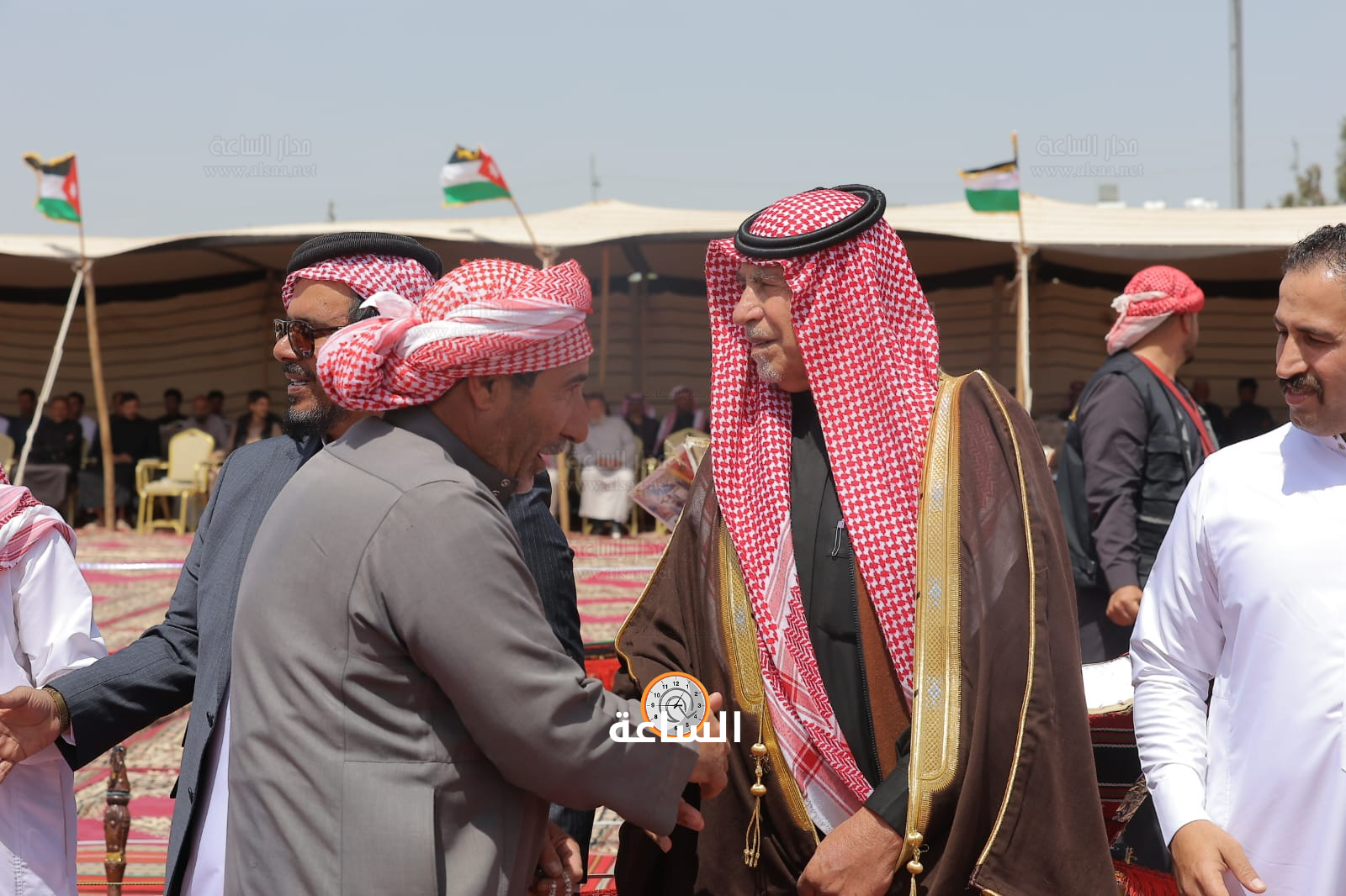 Madar Al-Saa Images 0.04993737174112156