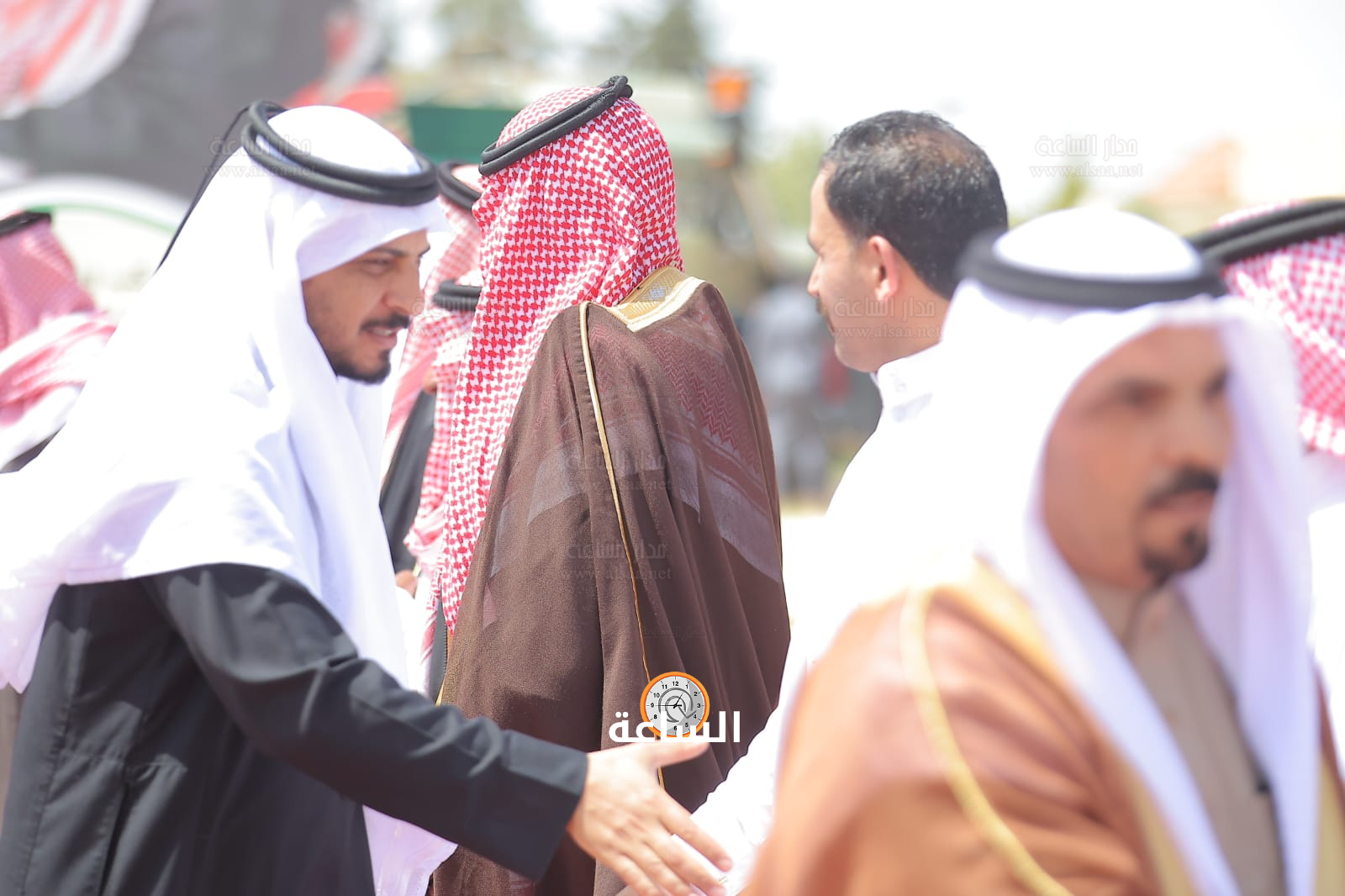 Madar Al-Saa Images 0.5757958379580435