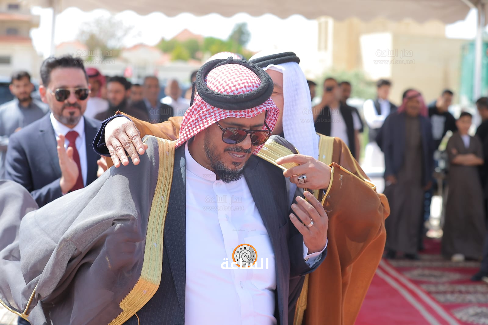 Madar Al-Saa Images 0.42337854700979516