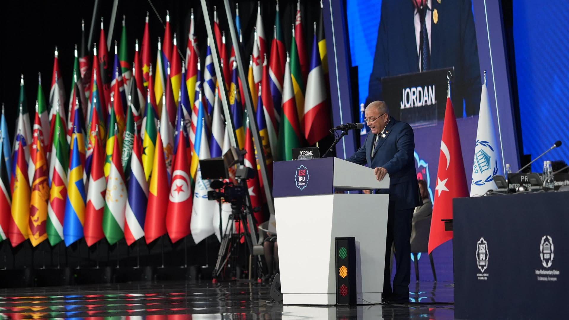 Madar Al-Saa Images 0.09596810111334386