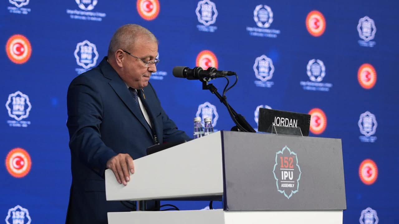 Madar Al-Saa Images 0.761836526884854