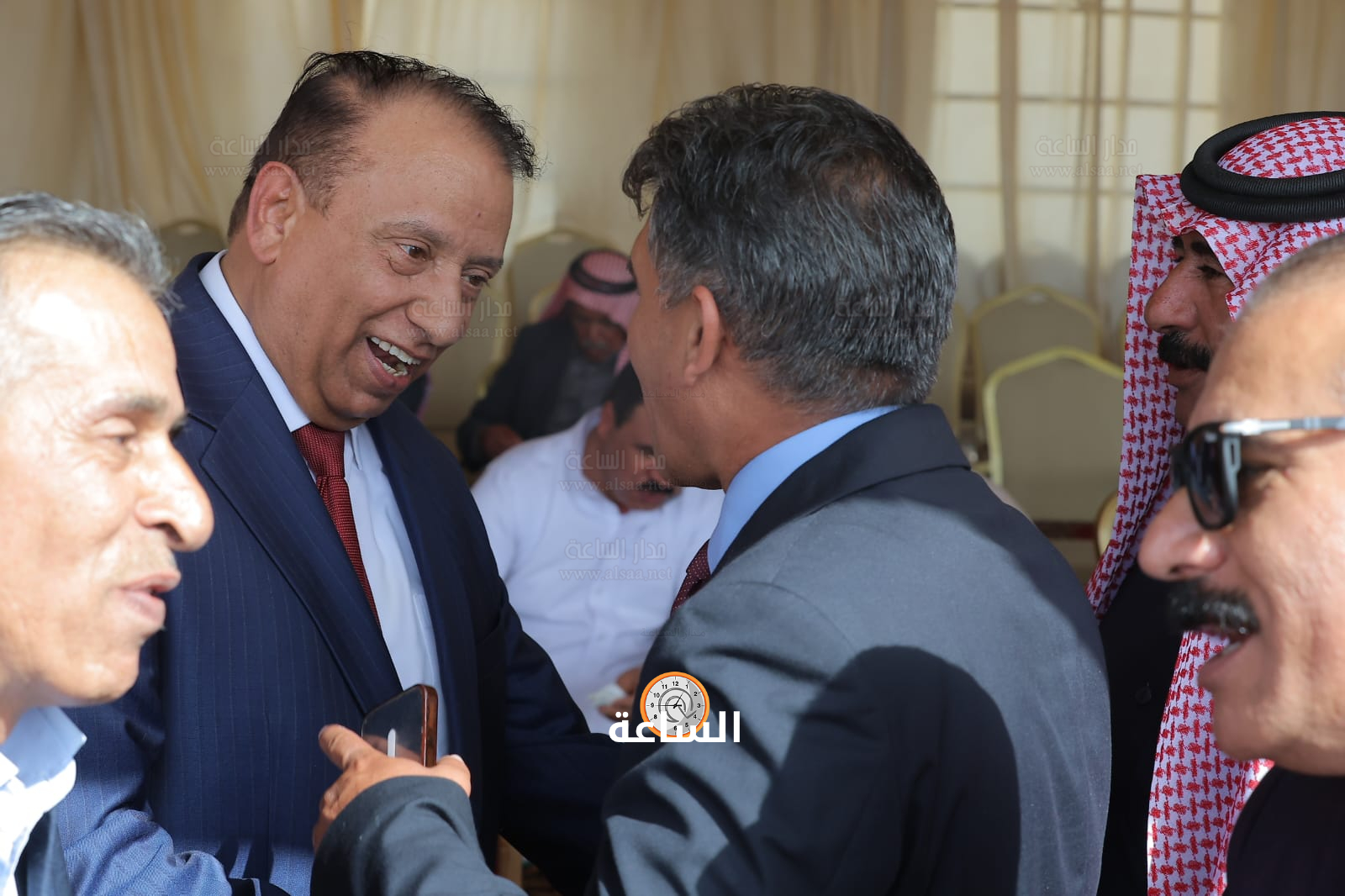 Madar Al-Saa Images 0.7091267877159821