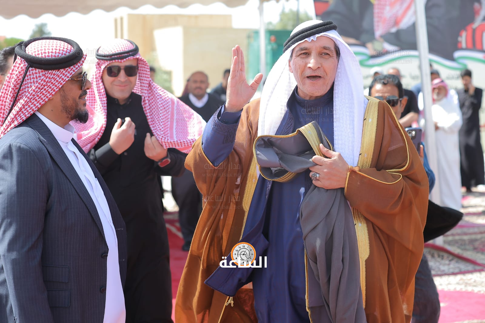 Madar Al-Saa Images 0.9884849165654882