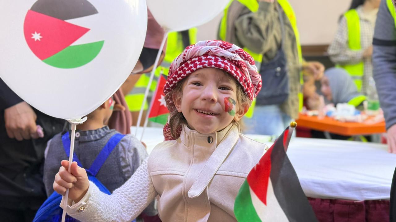 Madar Al-Saa Images 0.4123782741226685