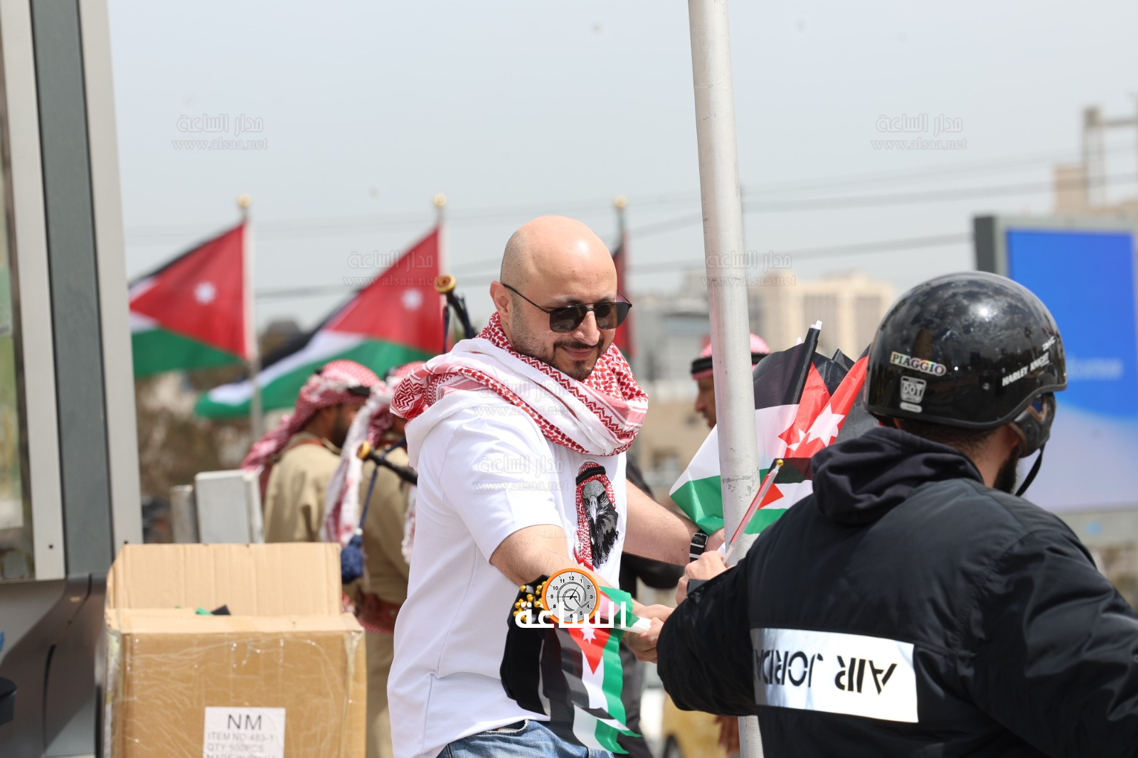 Madar Al-Saa Images 0.9417926450464876