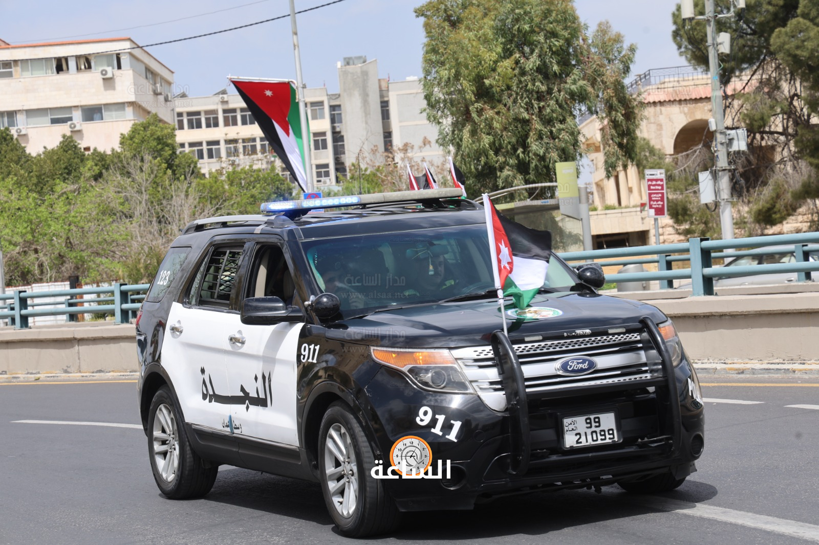 Madar Al-Saa Images 0.912075744166327