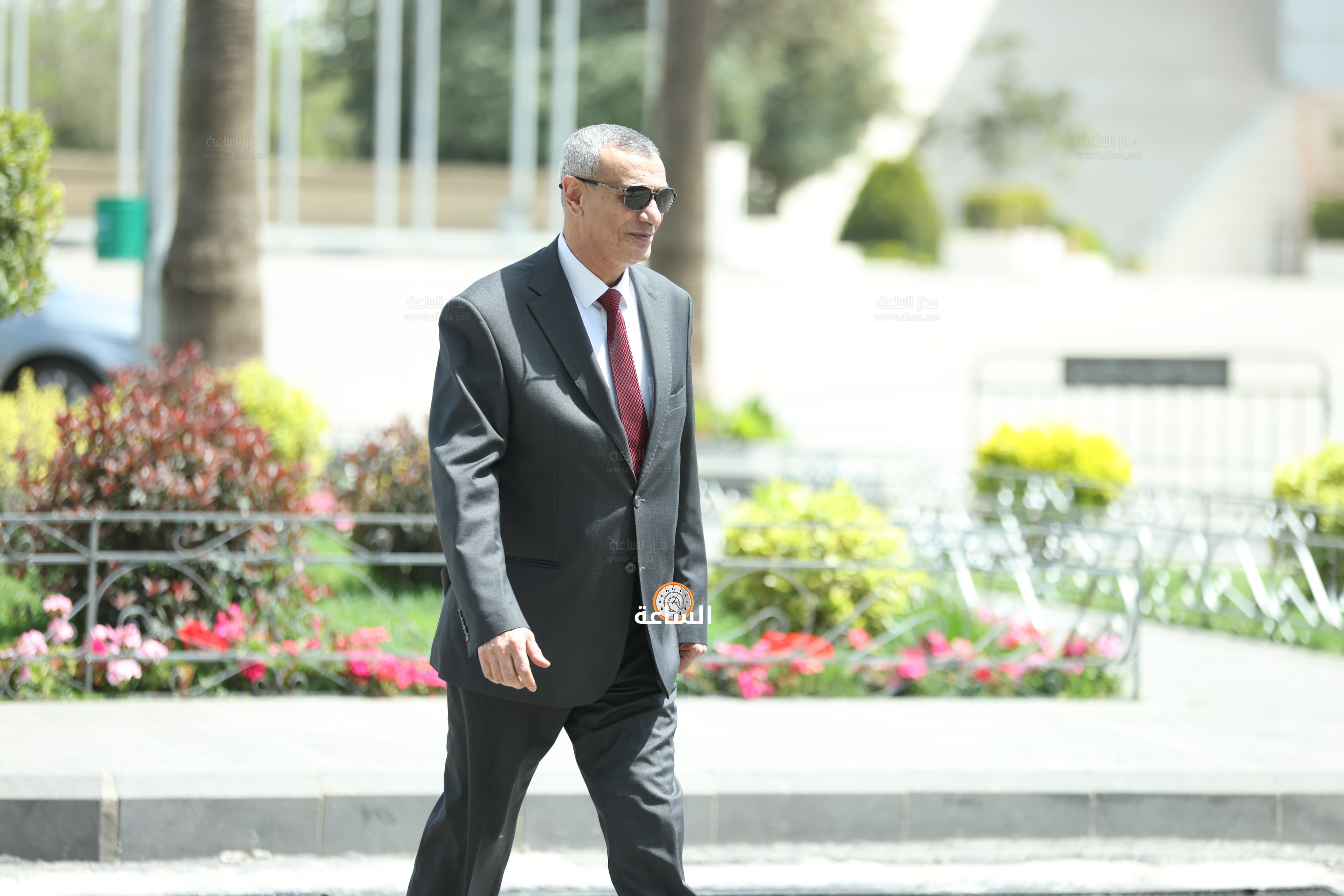 Madar Al-Saa Images 0.9460126329564885