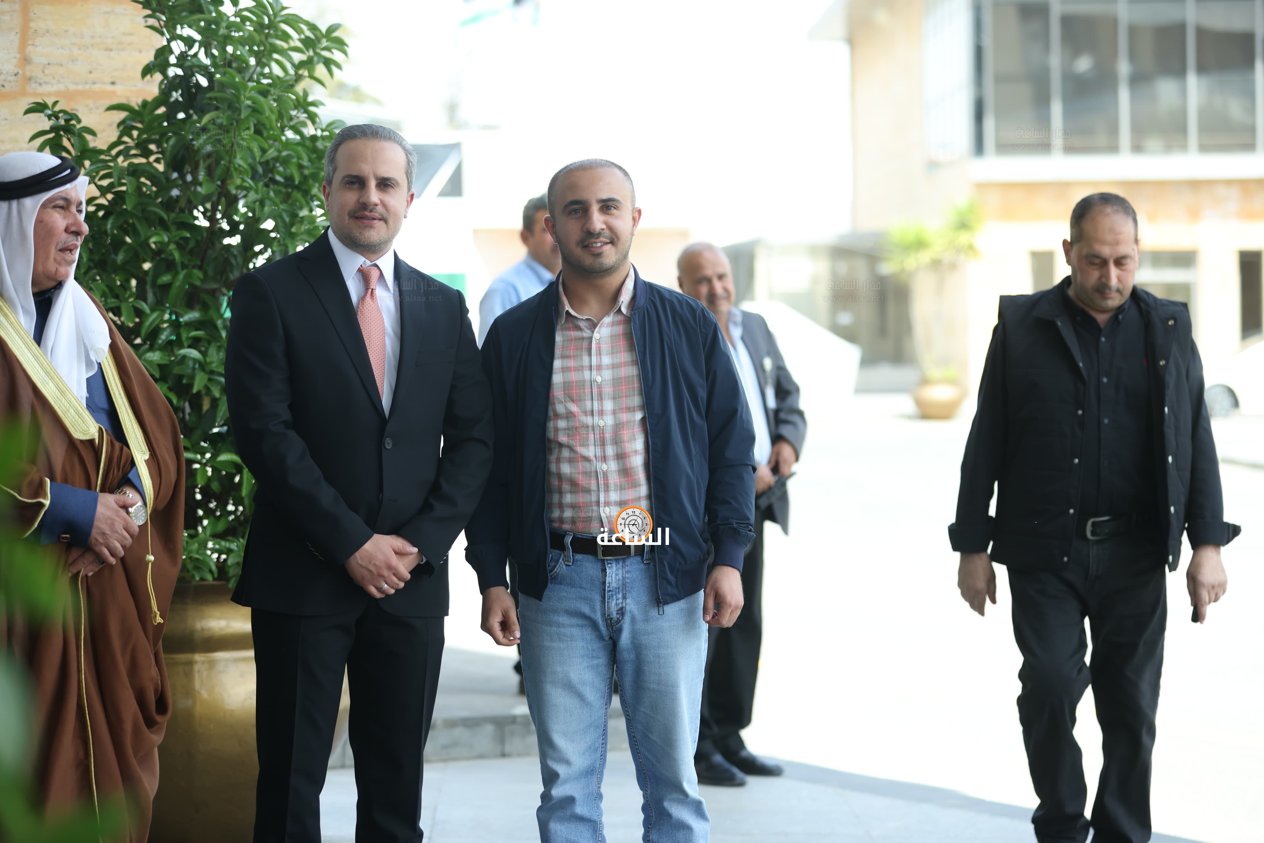 Madar Al-Saa Images 0.6403272850082444