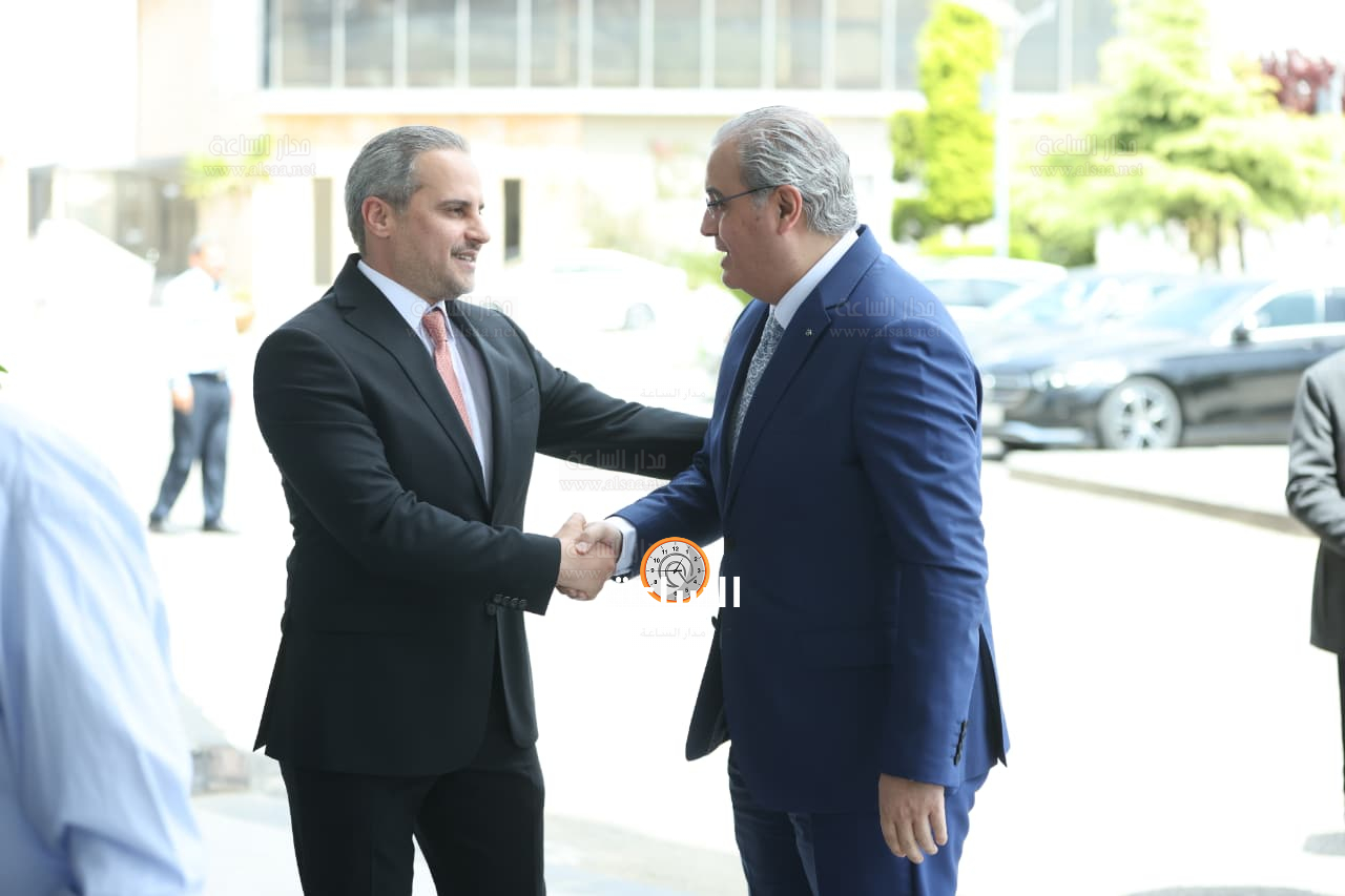 Madar Al-Saa Images 0.6343024309882495