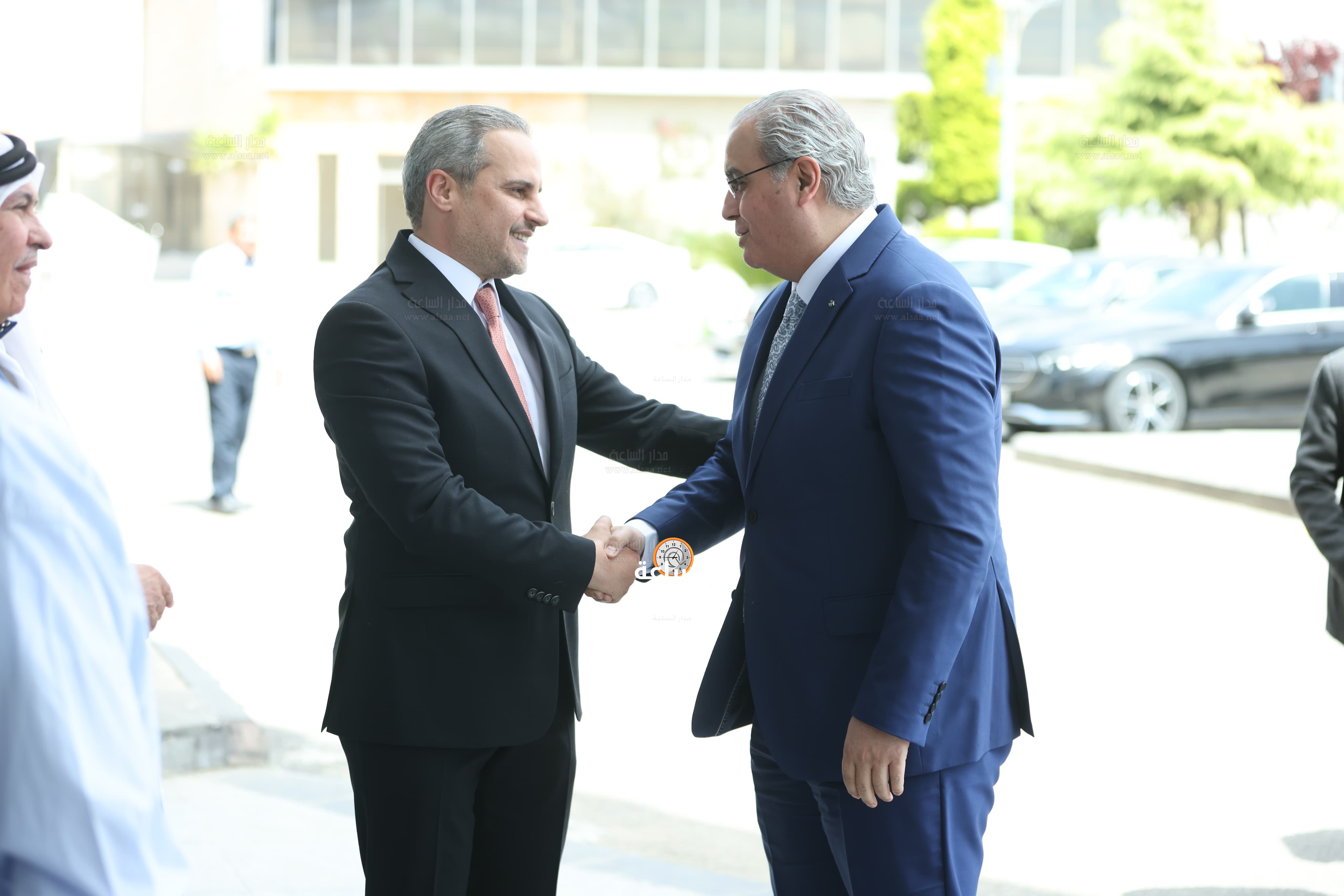 Madar Al-Saa Images 0.9712982943475457