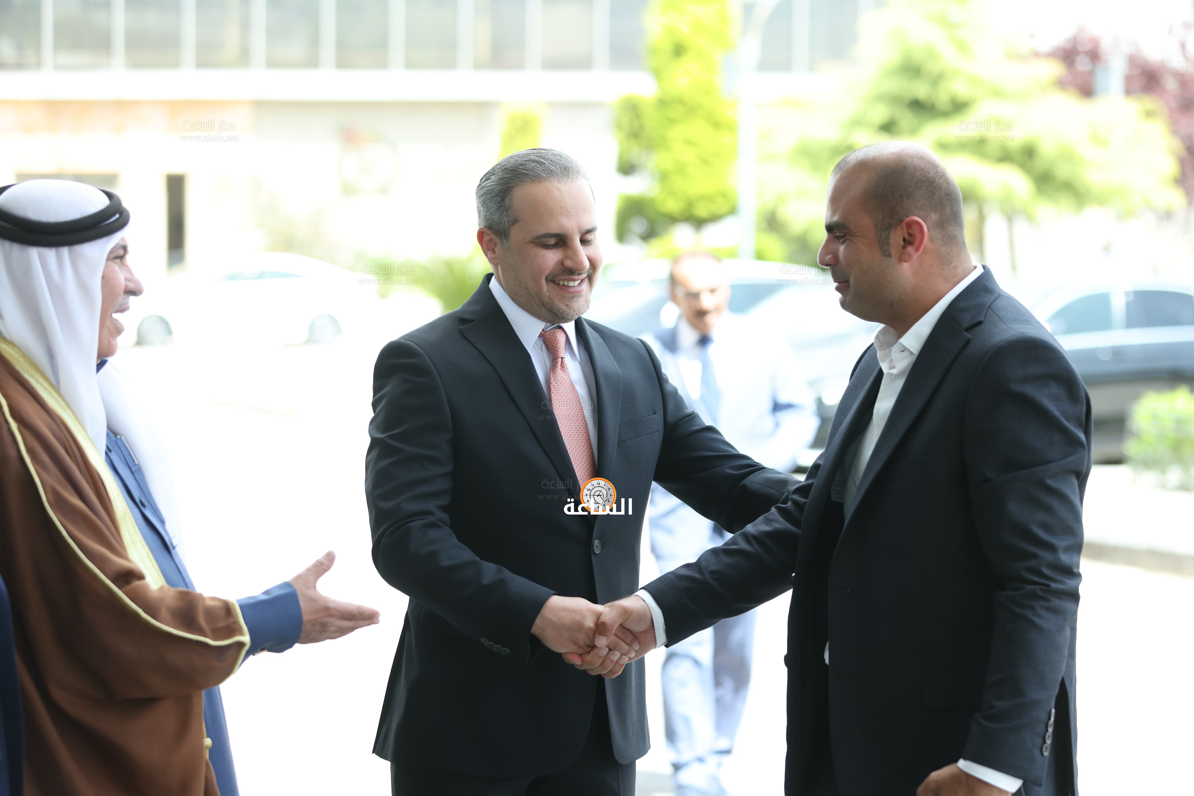 Madar Al-Saa Images 0.6248148648612181