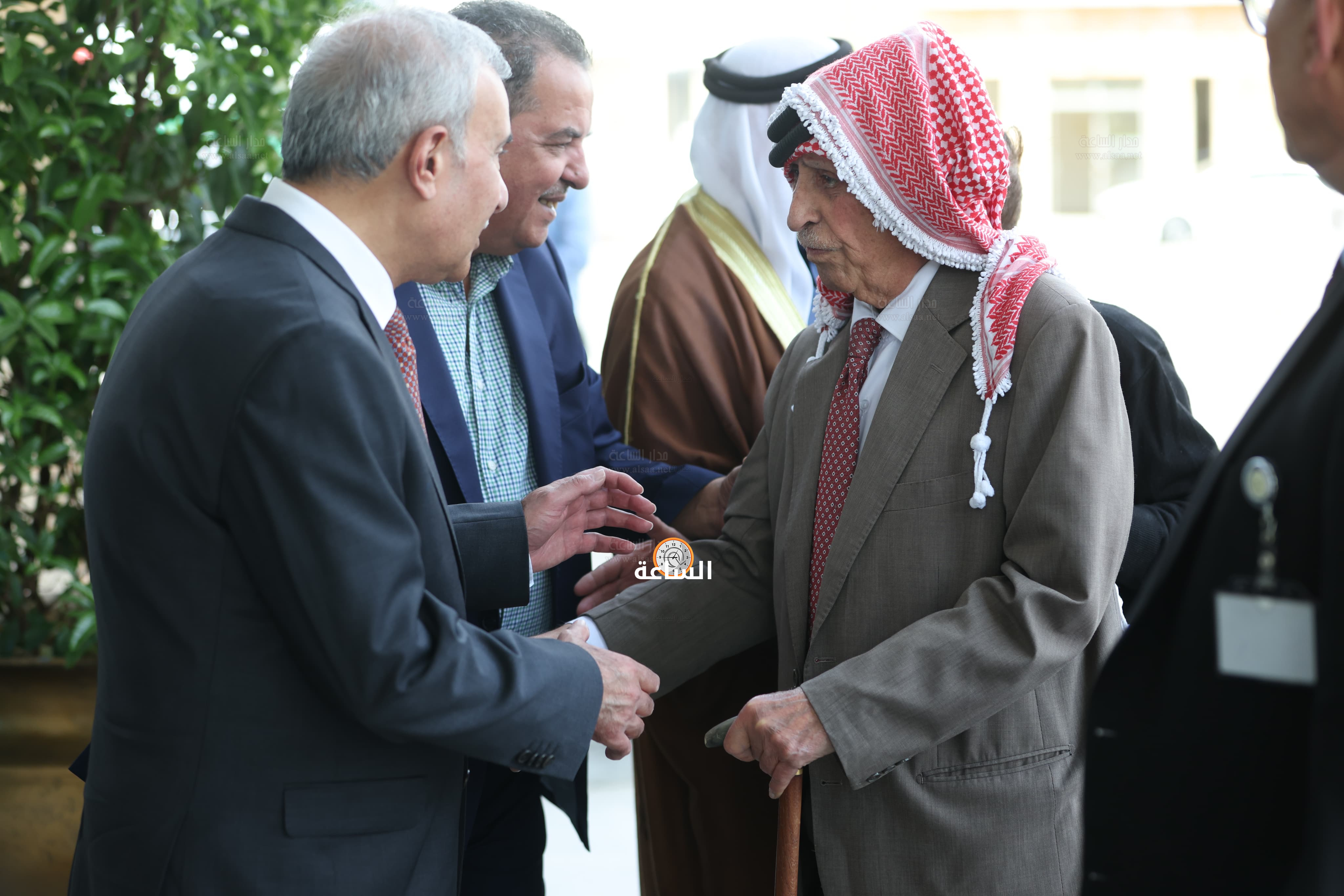 Madar Al-Saa Images 0.4699669540196486