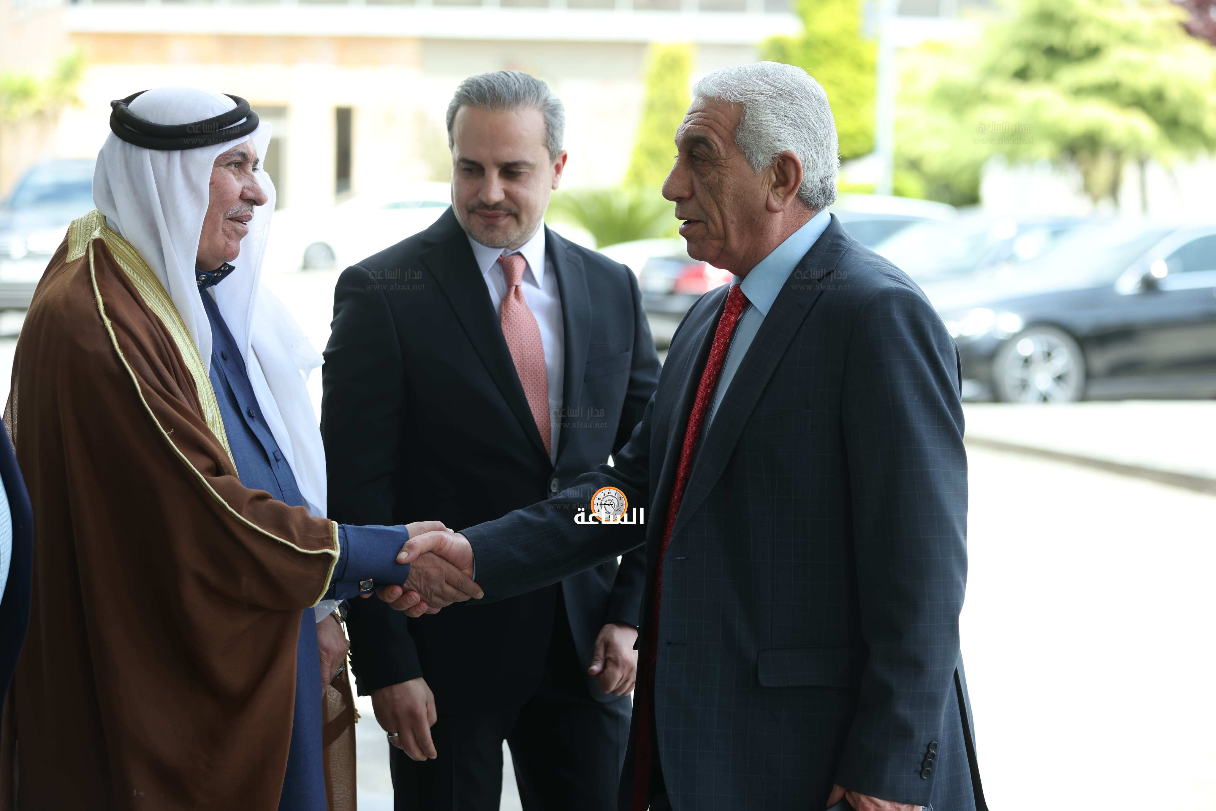 Madar Al-Saa Images 0.4192420048147304